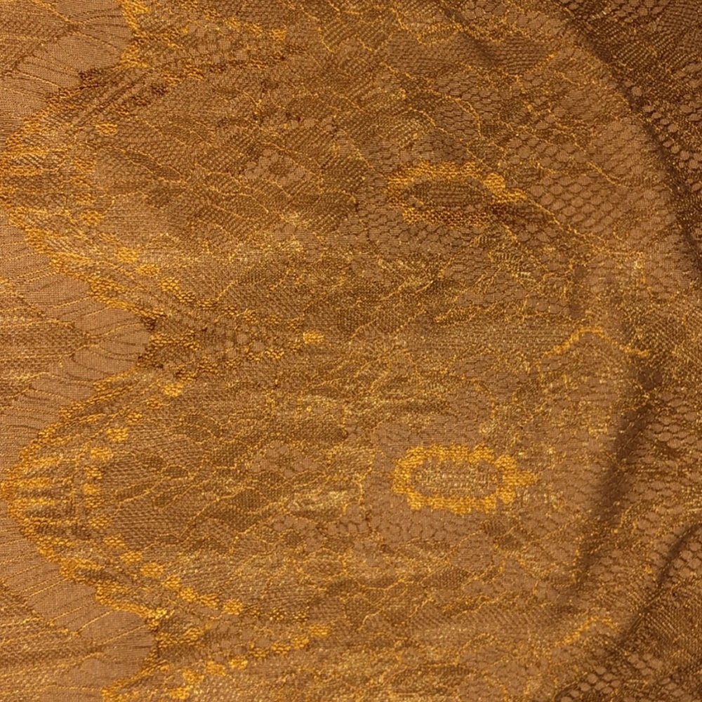 Spaghetti strap top - Picture 2 of 3